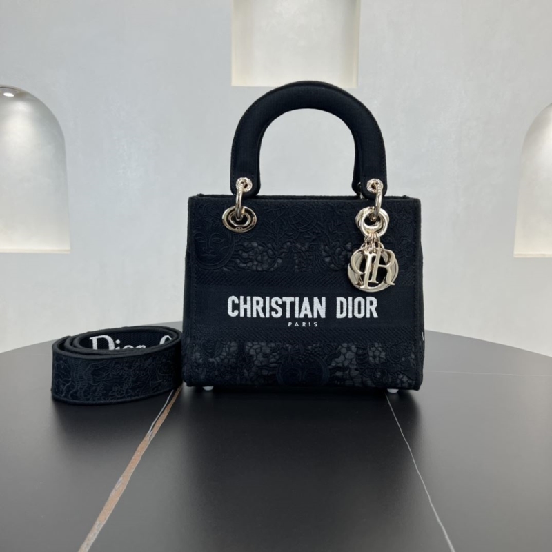D*or shopping bags
